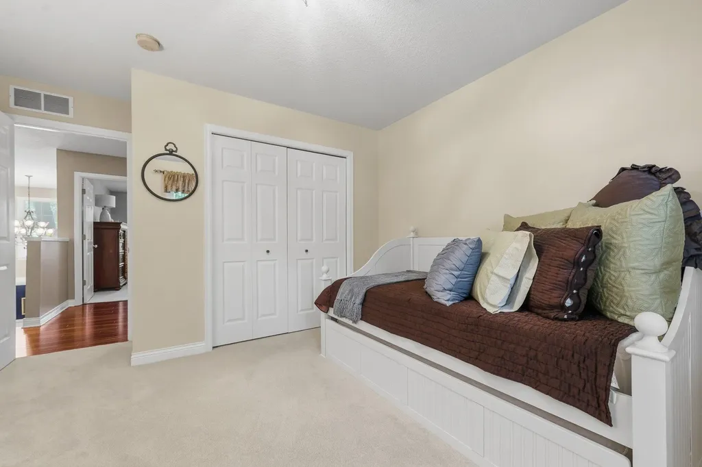 880 Ludington Avenue Portage City MI 49002