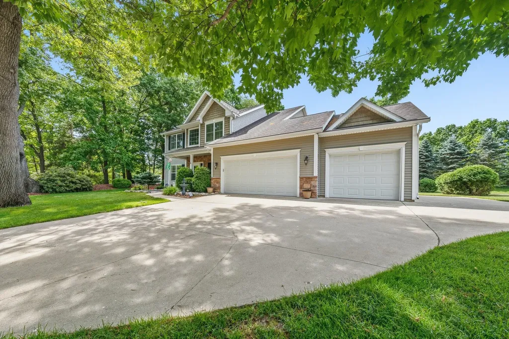 880 Ludington Avenue Portage City MI 49002