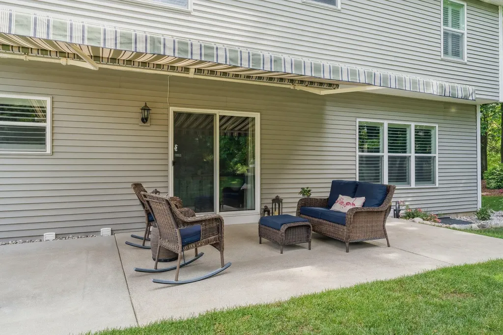 880 Ludington Avenue Portage City MI 49002