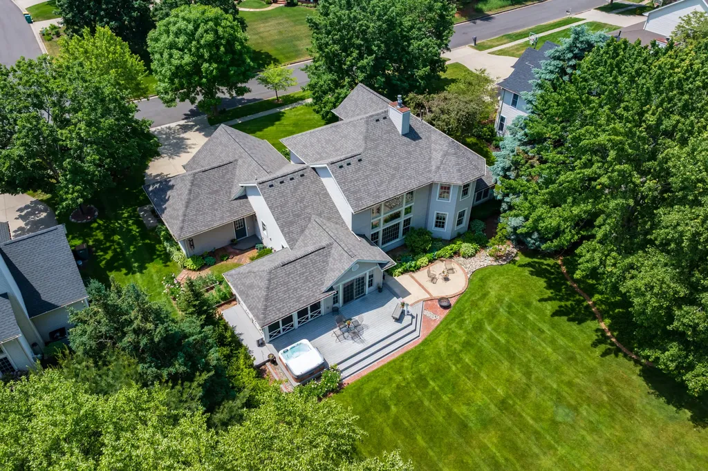 7376 Dunross Drive Portage City MI 49024
