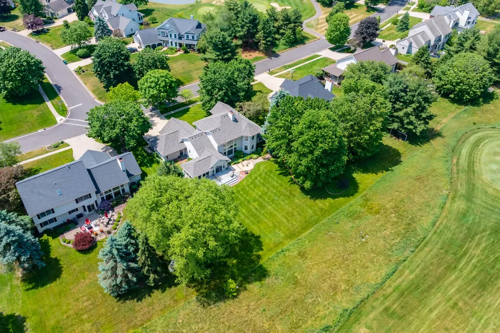 7376 Dunross Drive Portage City MI 49024