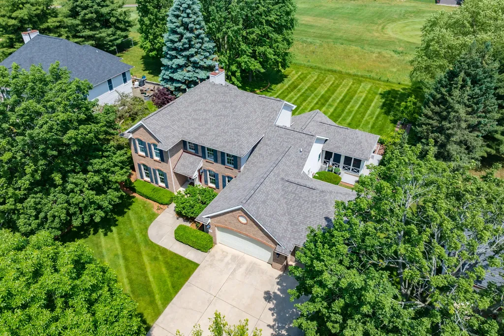 7376 Dunross Drive Portage City MI 49024