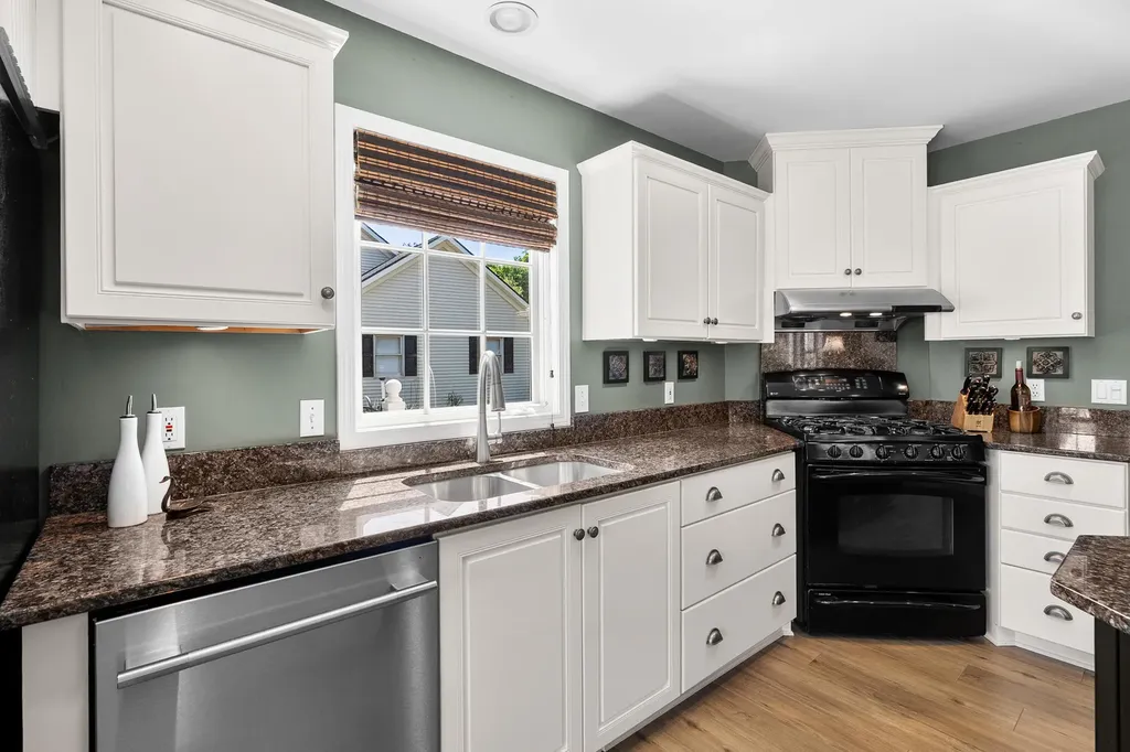 7376 Dunross Drive Portage City MI 49024