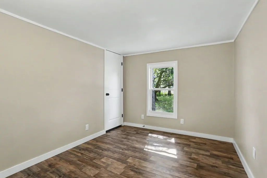 12057 M-40 Pine Grove Township MI 49055