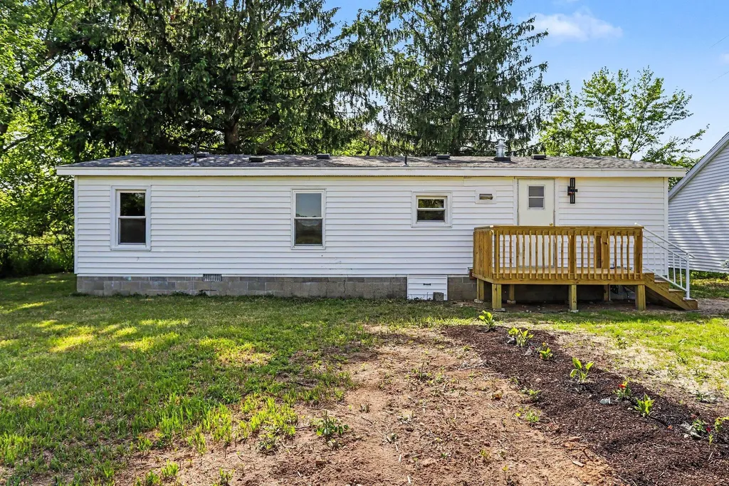 12057 M-40 Pine Grove Township MI 49055