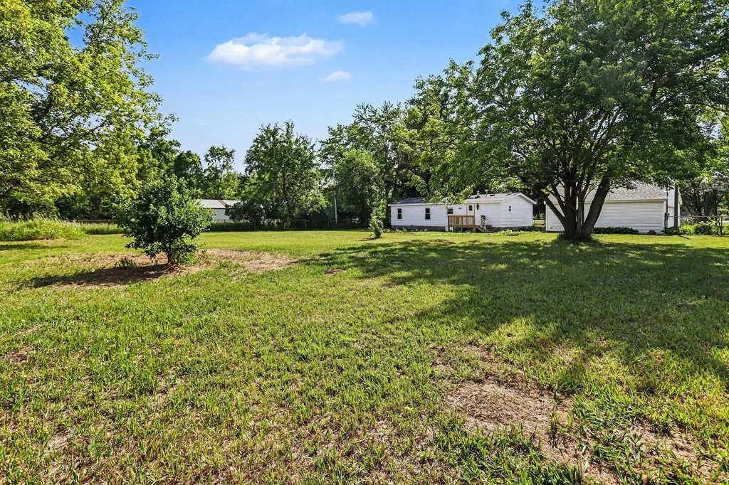 12057 M-40 Pine Grove Township MI 49055