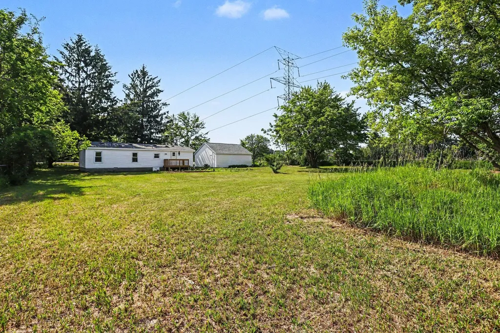 12057 M-40 Pine Grove Township MI 49055