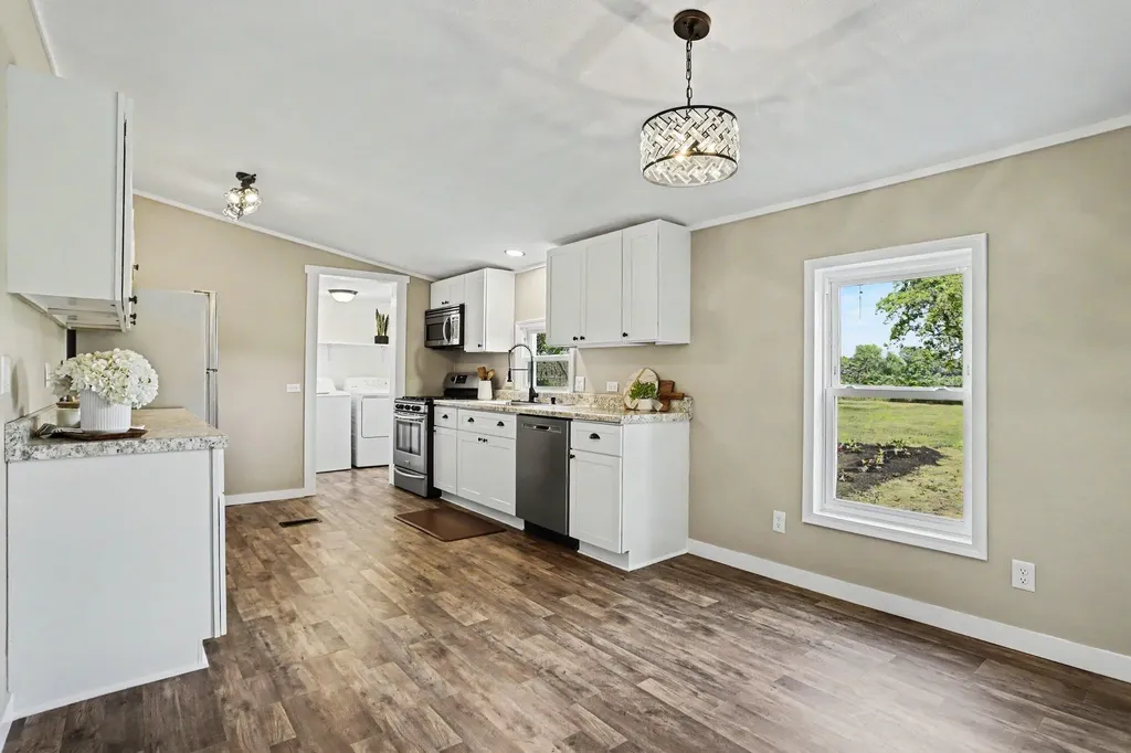 12057 M-40 Pine Grove Township MI 49055