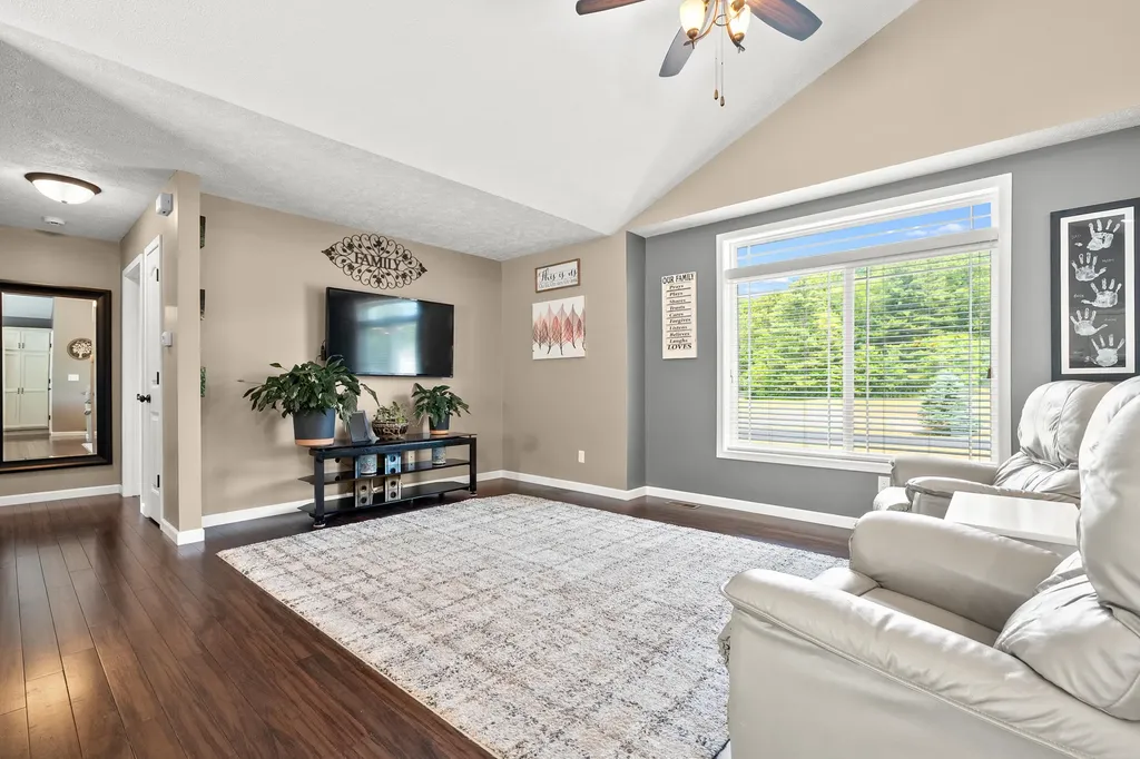 25427 Chaty Lane Pine Grove Township MI 49055