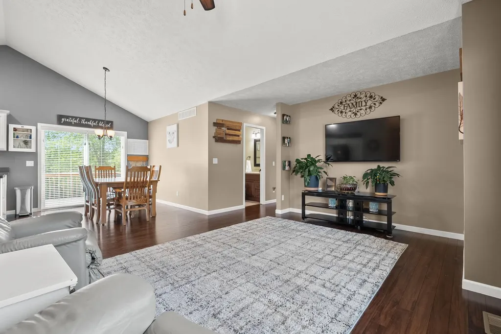 25427 Chaty Lane Pine Grove Township MI 49055