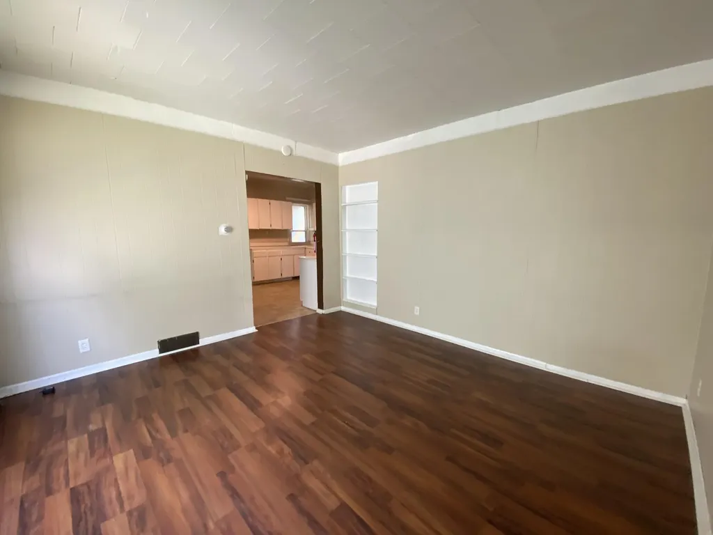 617 Forest Street Kalamazoo City MI 49008