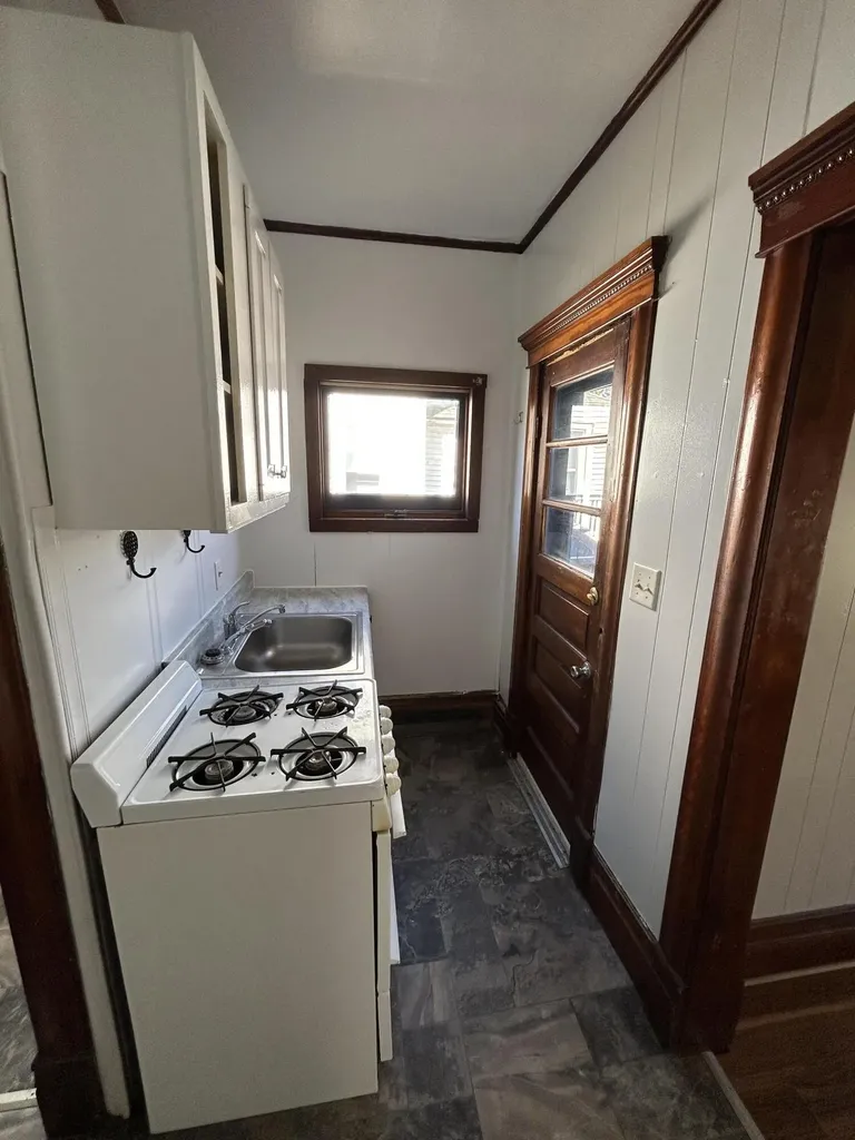 617 Forest Street Kalamazoo City MI 49008