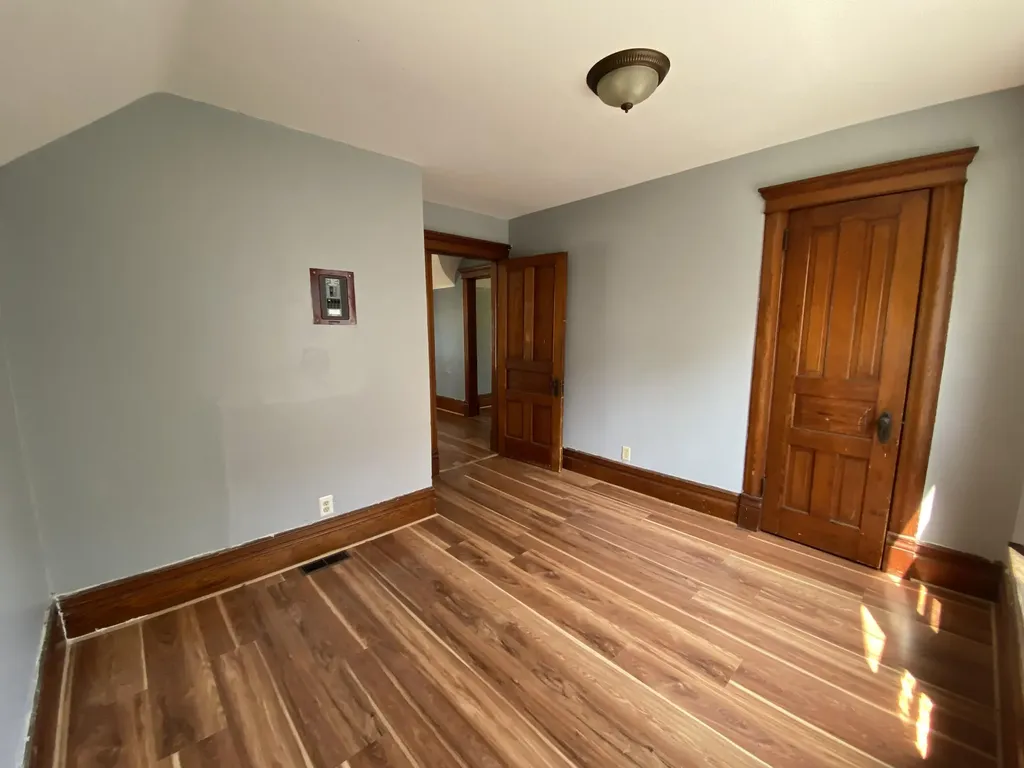 617 Forest Street Kalamazoo City MI 49008