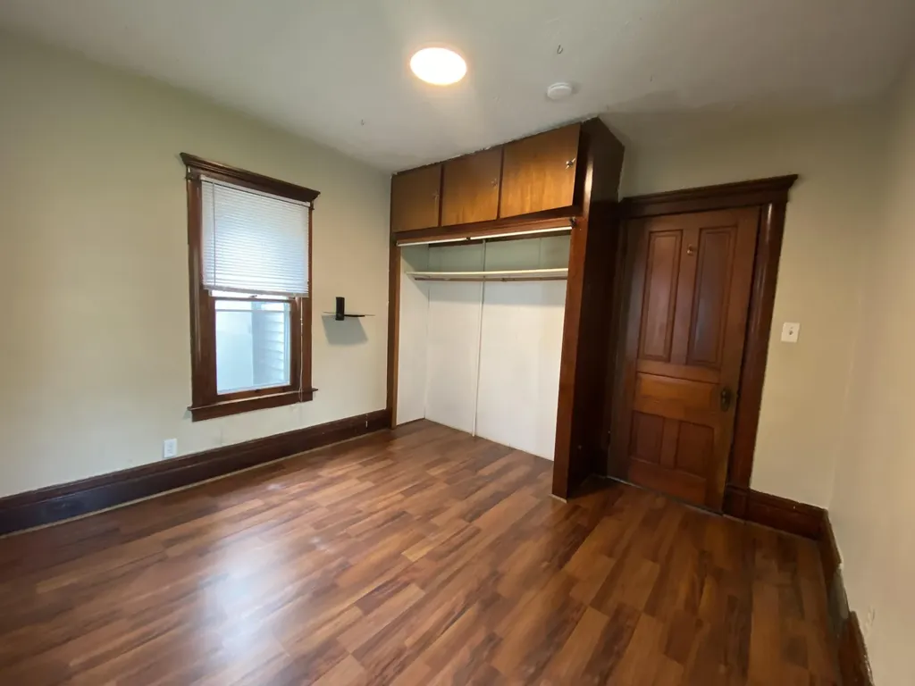 617 Forest Street Kalamazoo City MI 49008