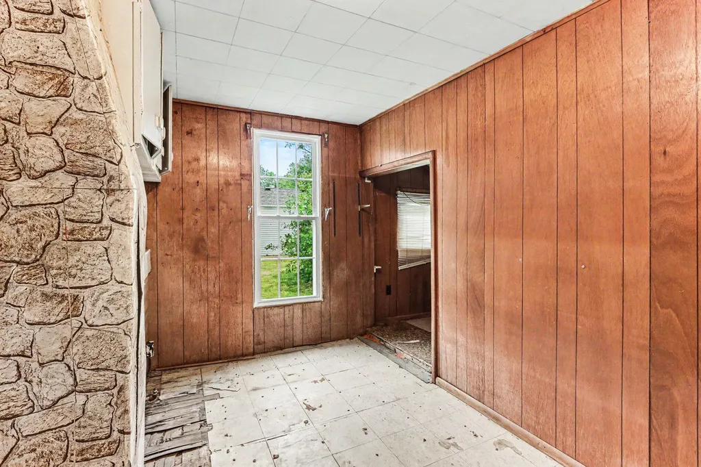 307 E State Street Vicksburg Village MI 49097