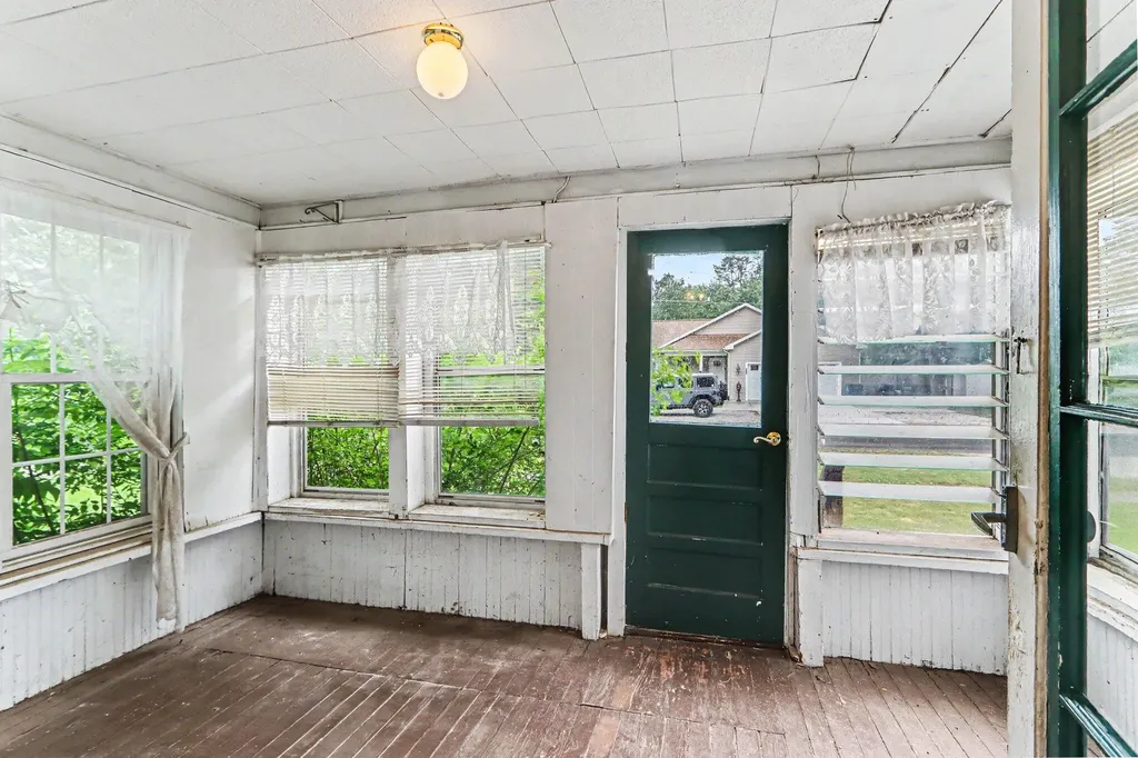 307 E State Street Vicksburg Village MI 49097