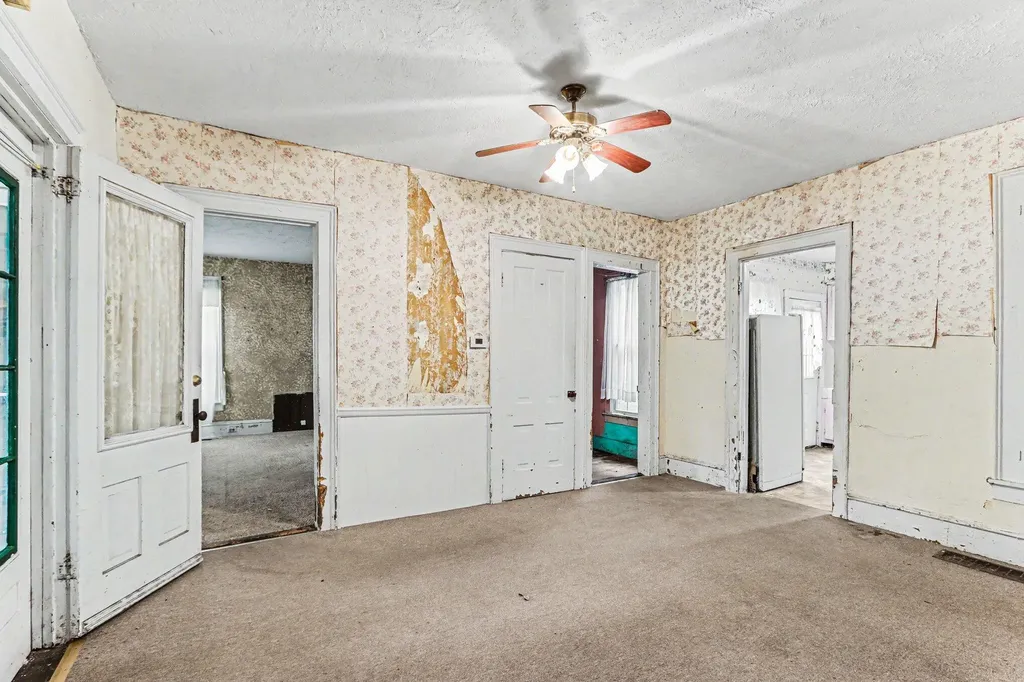 307 E State Street Vicksburg Village MI 49097