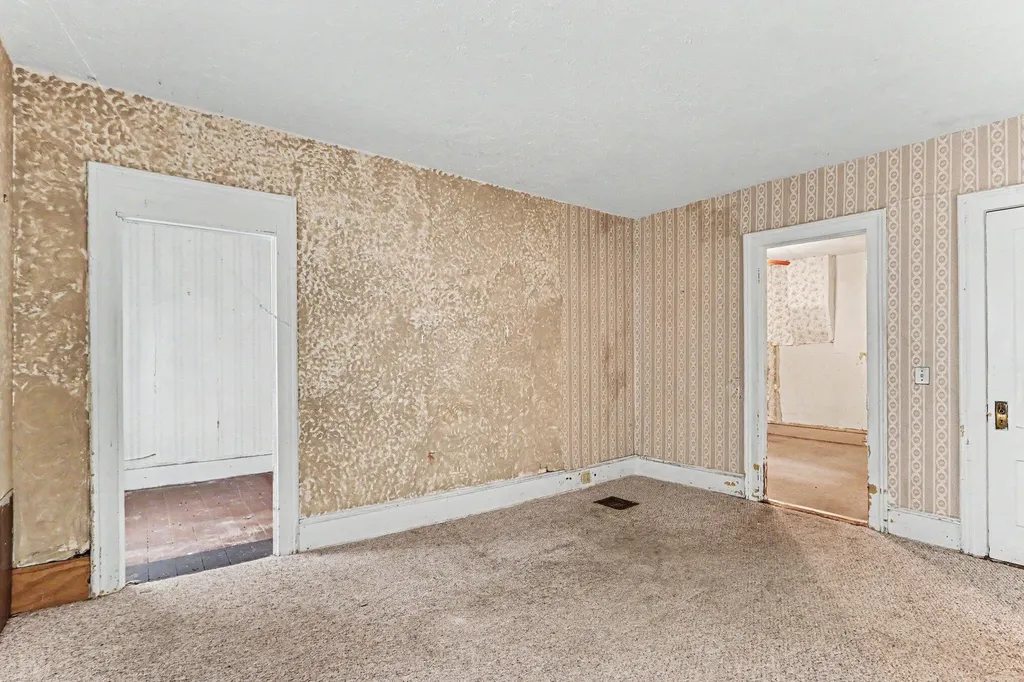 307 E State Street Vicksburg Village MI 49097