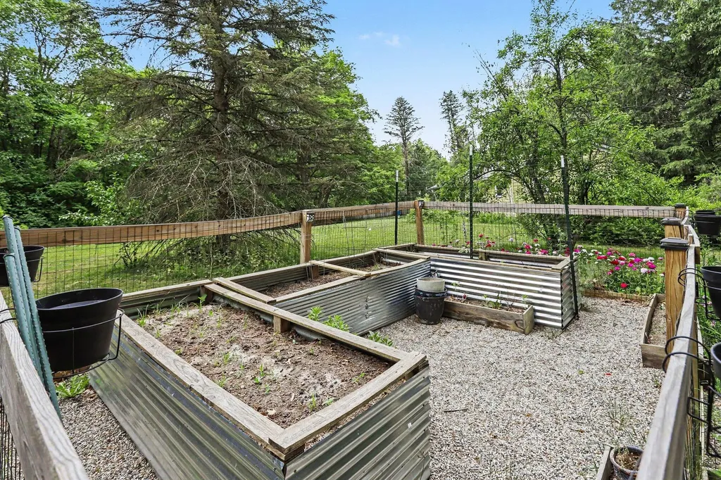 4179 S 5th Street Oshtemo Charter Township MI 49009