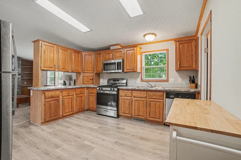 5616 N Mayberry Street Texas Charter Township MI 49009