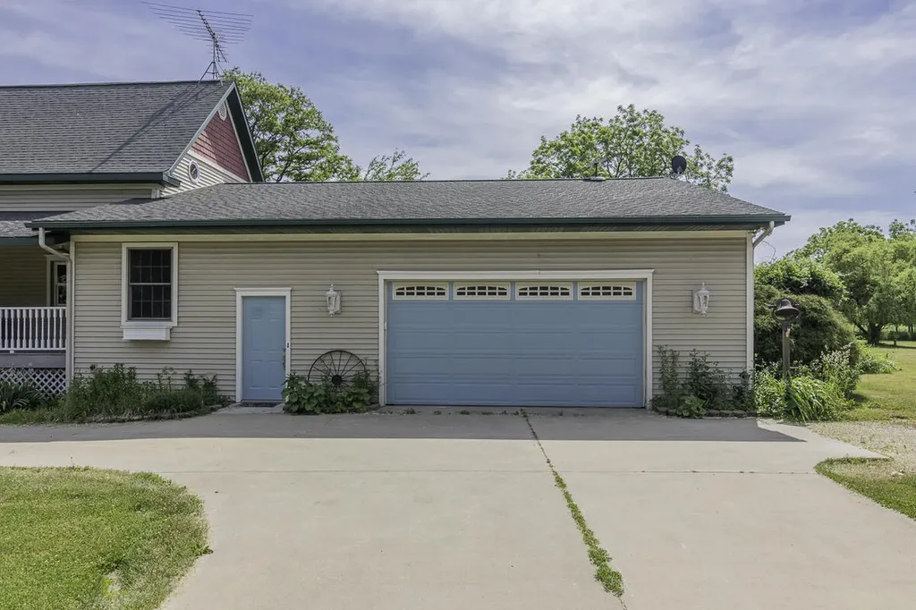 11481 Cressey Road Prairieville Township MI 49080