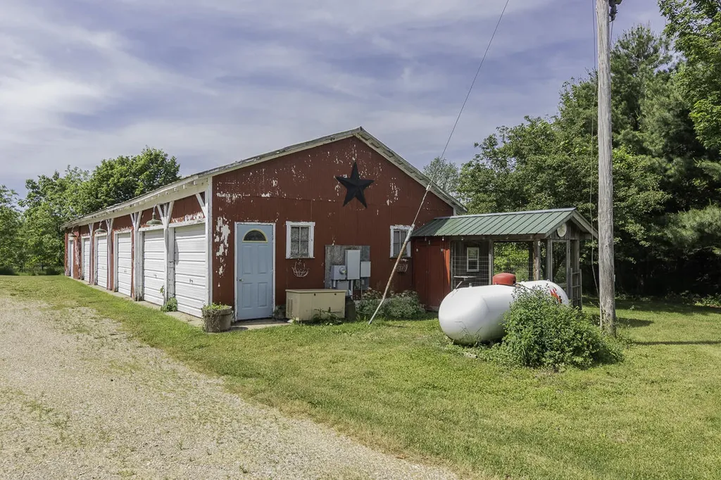 11481 Cressey Road Prairieville Township MI 49080