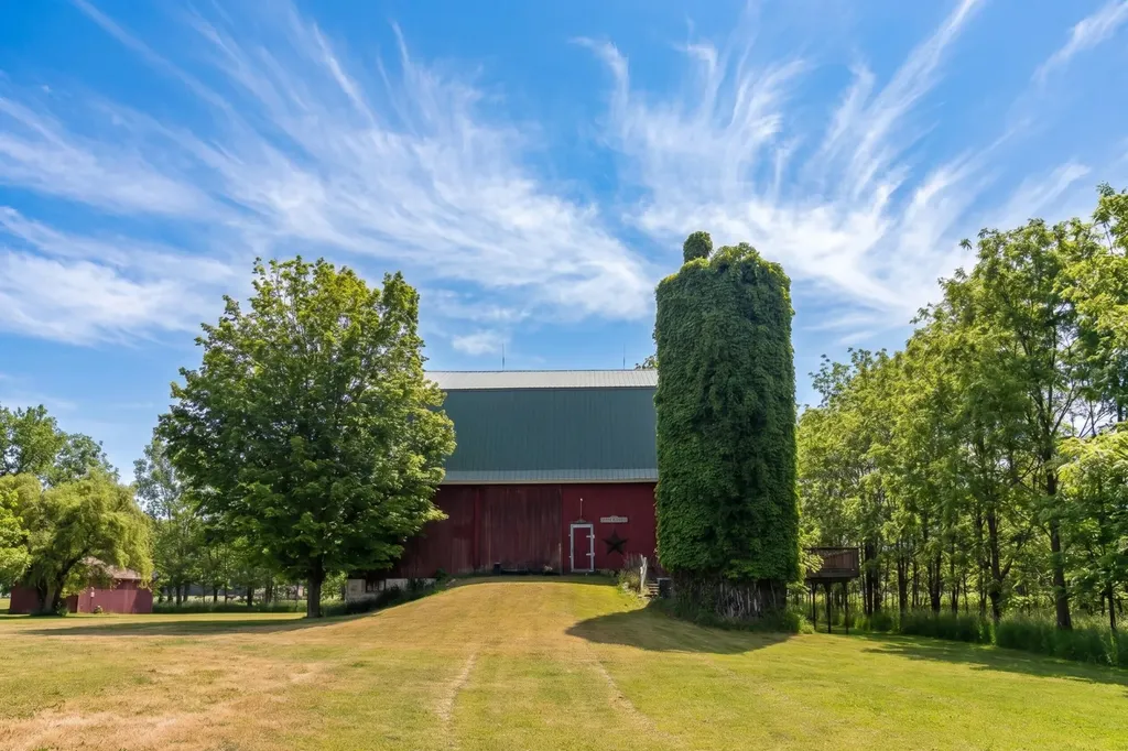 11481 Cressey Road Prairieville Township MI 49080