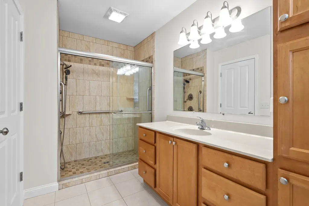 10907 Autumn View Lane Portage City MI 49002