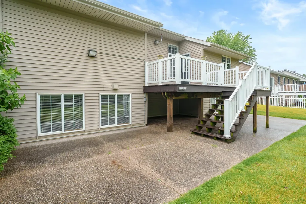 10907 Autumn View Lane Portage City MI 49002