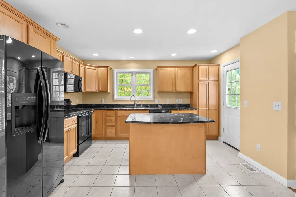 10907 Autumn View Lane Portage City MI 49002