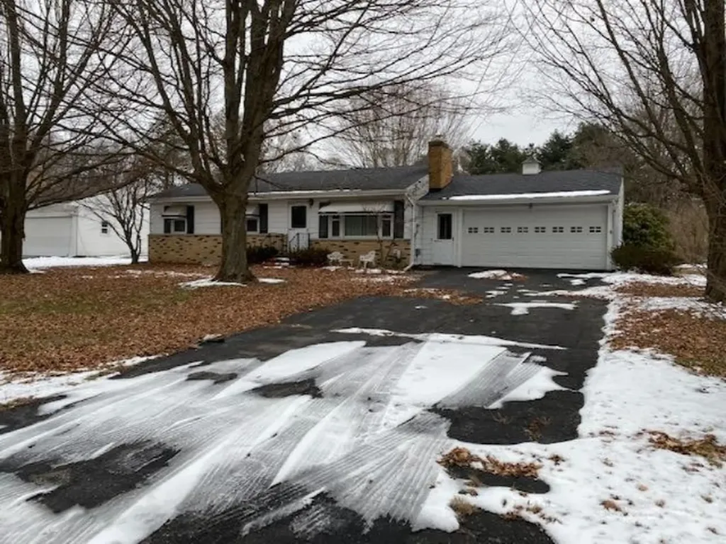 2888 Clarice Street Comstock Charter Township MI 49048