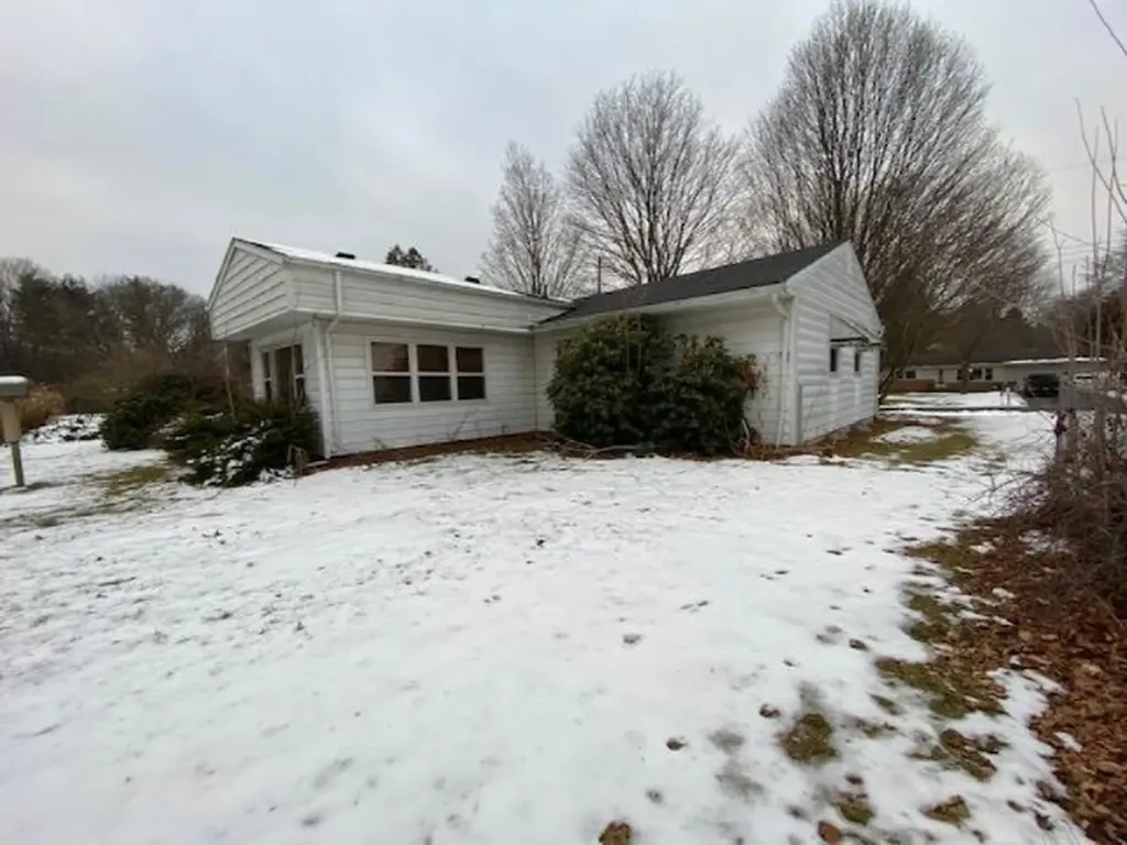 2888 Clarice Street Comstock Charter Township MI 49048