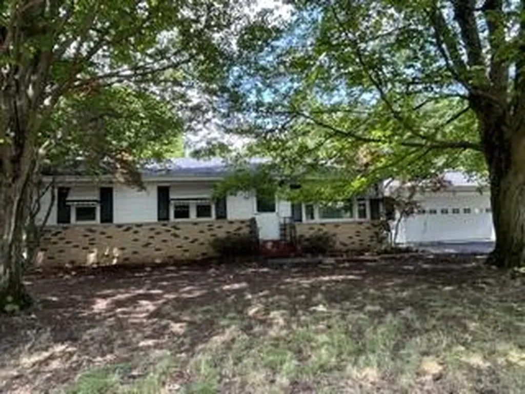 2888 Clarice Street Comstock Charter Township MI 49048