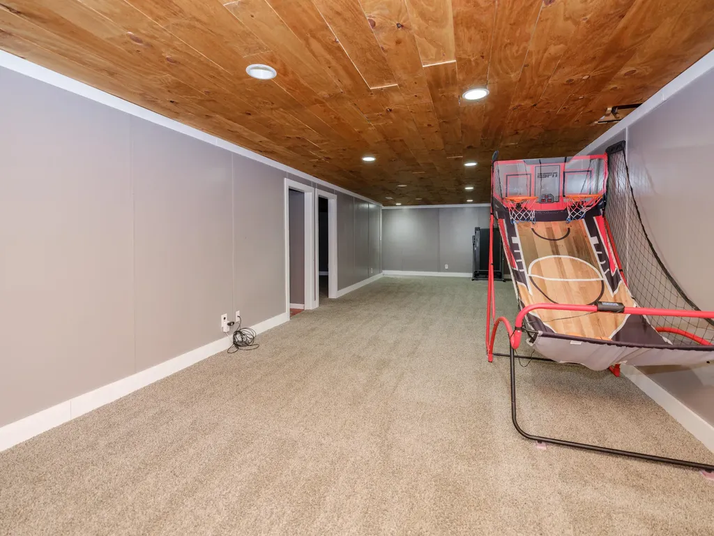5088 Driftwood Avenue Oshtemo Charter Township MI 49009