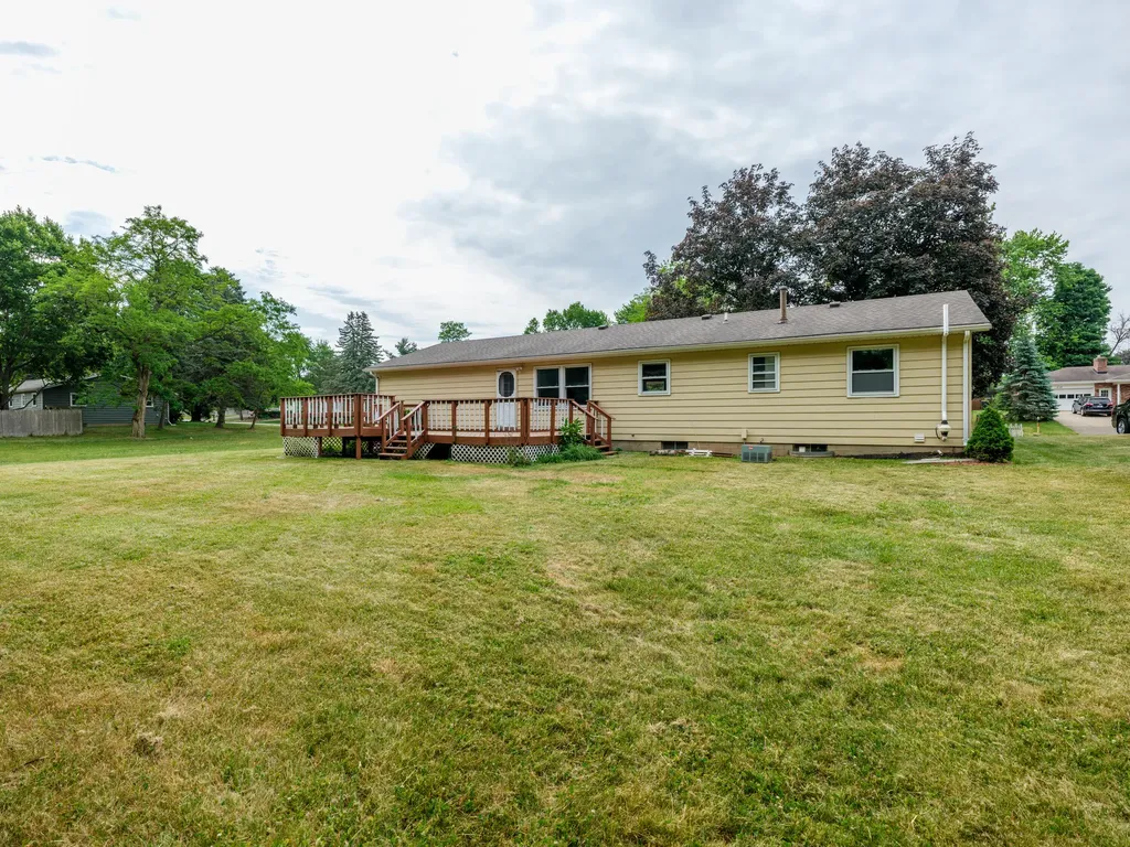 5088 Driftwood Avenue Oshtemo Charter Township MI 49009