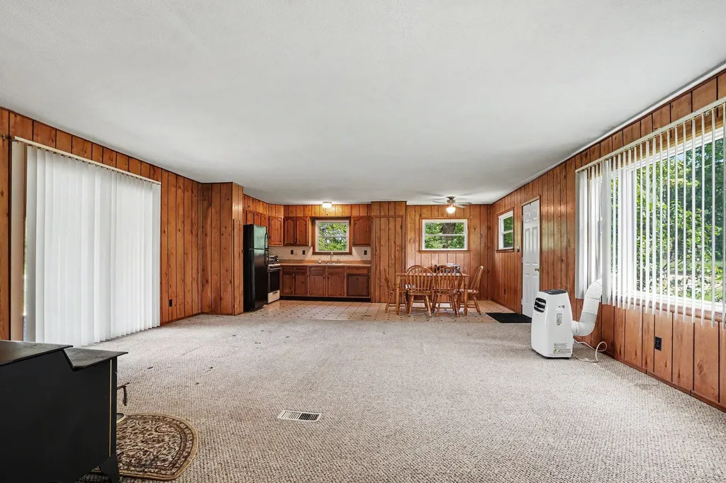 47920 42nd Street Waverly Township MI 49079