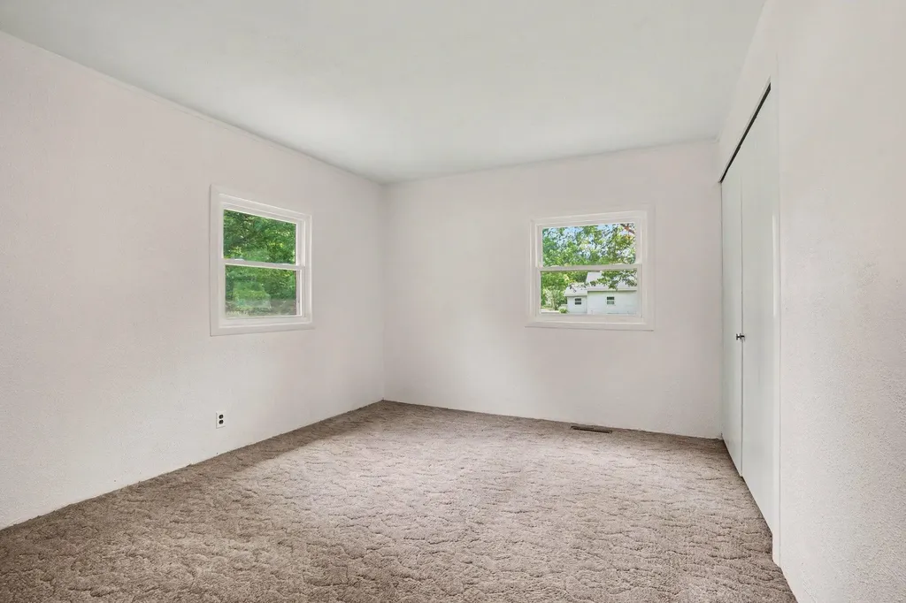 47920 42nd Street Waverly Township MI 49079
