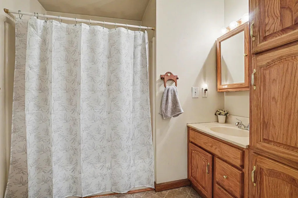 47920 42nd Street Waverly Township MI 49079