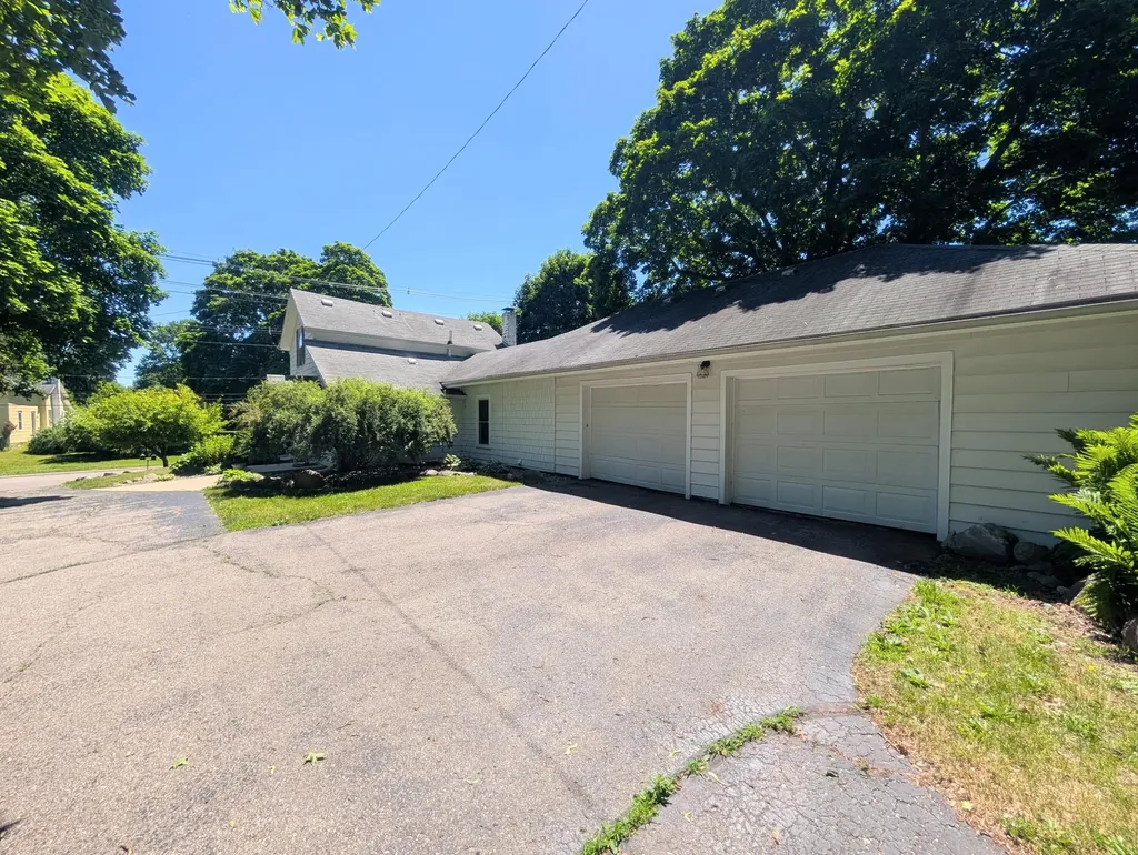 1020 S Marshall Avenue Marshall City MI 49068