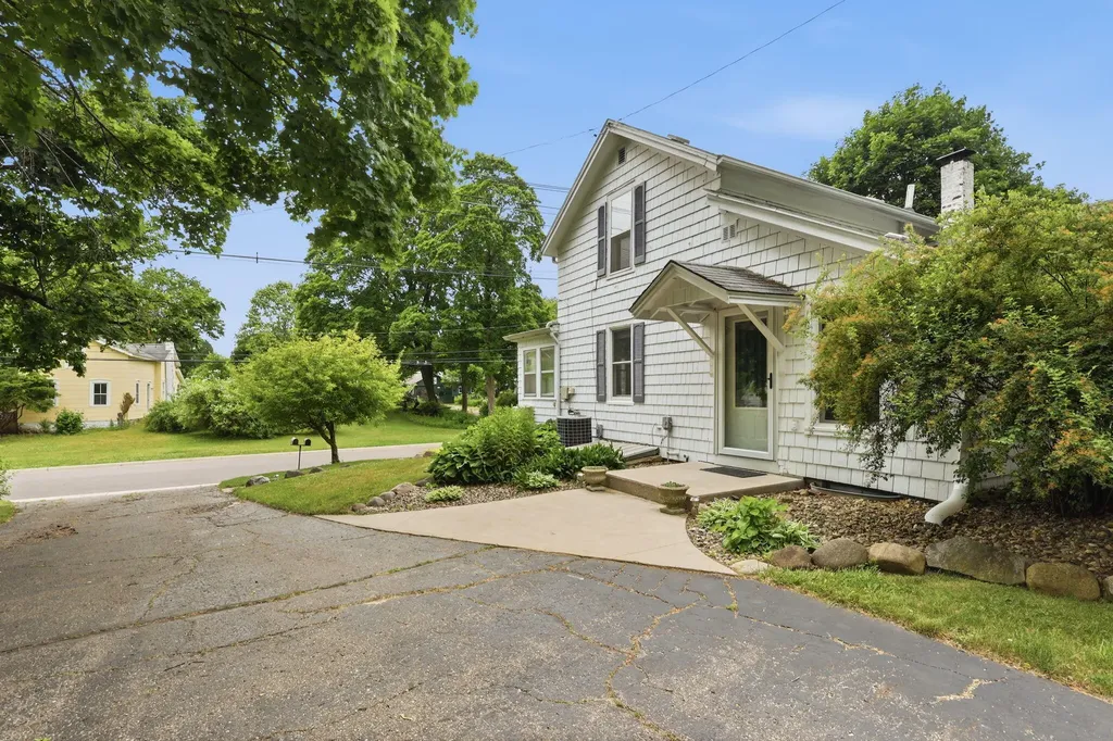 1020 S Marshall Avenue Marshall City MI 49068