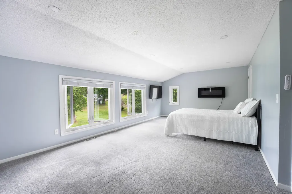 12111 S Sherman Lake Drive Ross Township MI 49012