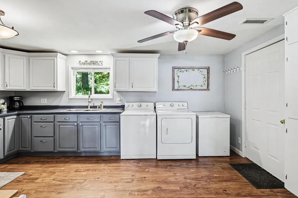 301 Cotton Lake Drive Newton Township MI 49014
