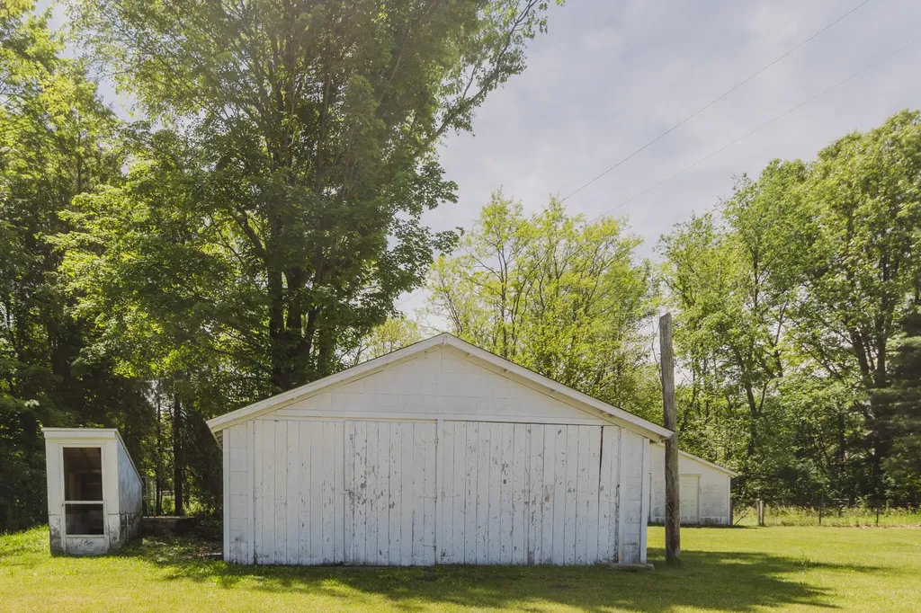 28033 62nd Avenue Antwerp Township MI 49065