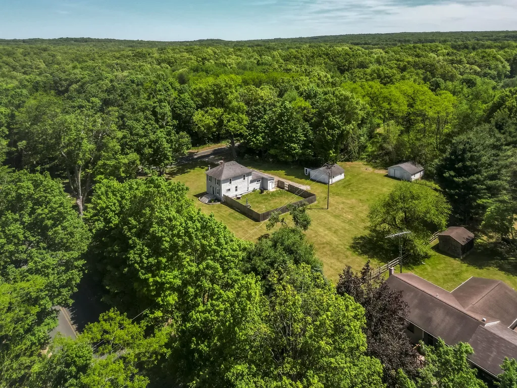 28033 62nd Avenue Antwerp Township MI 49065