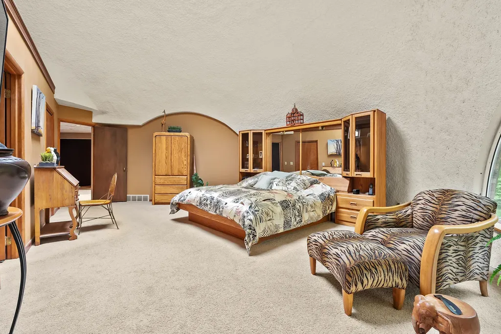 2755 N 9th Street Oshtemo Charter Township MI 49009
