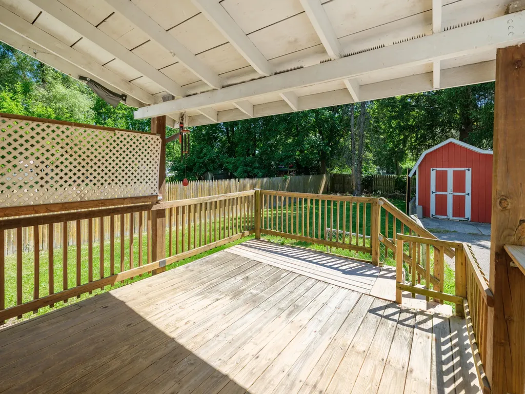 812 Washburn Avenue Kalamazoo Charter Township MI 49048