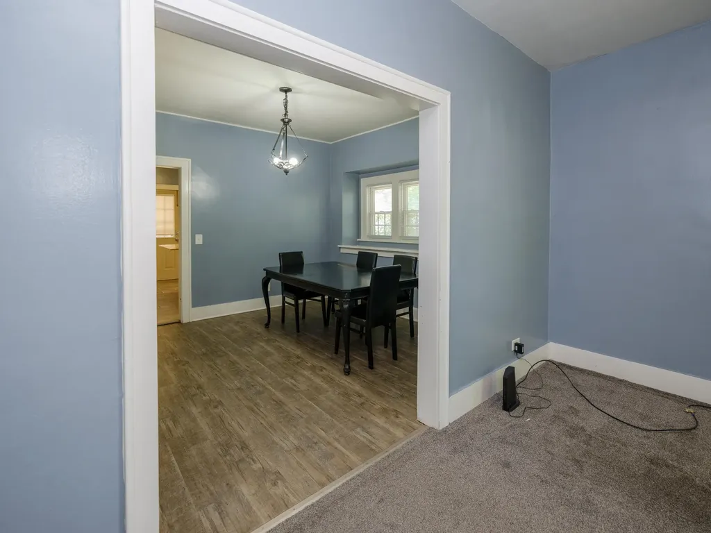 812 Washburn Avenue Kalamazoo Charter Township MI 49048