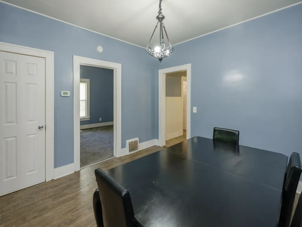 812 Washburn Avenue Kalamazoo Charter Township MI 49048