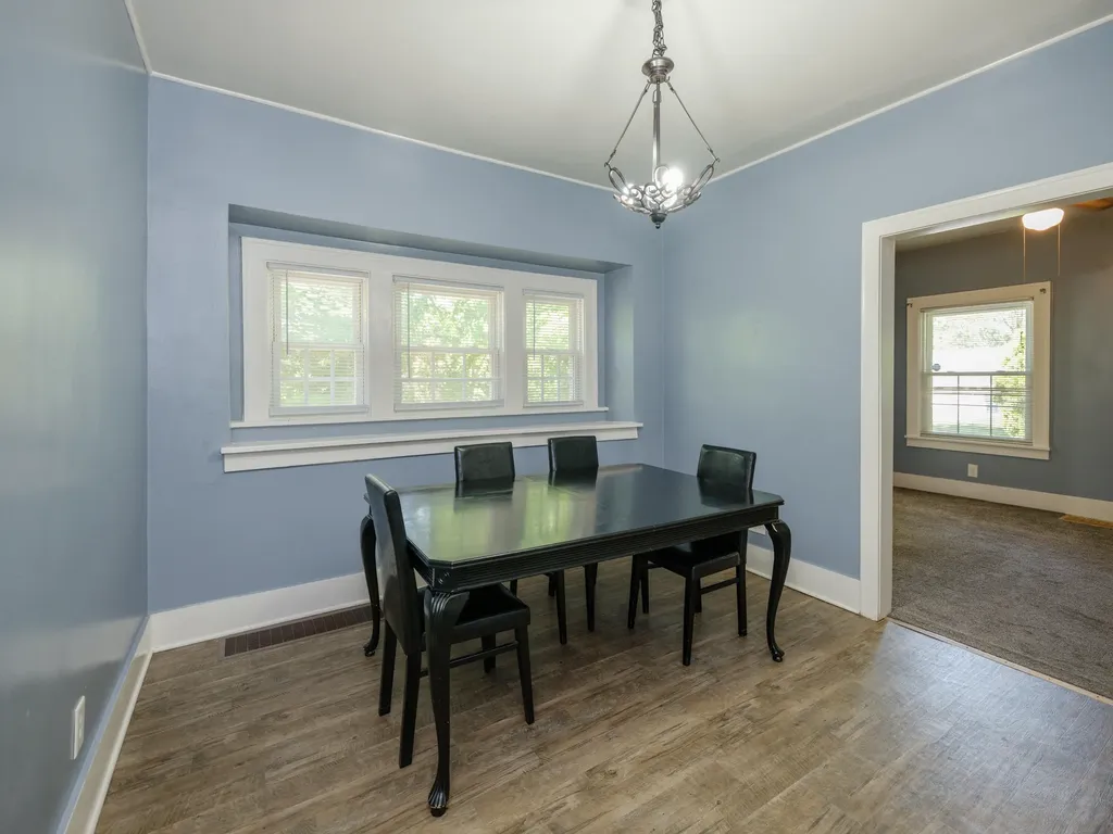 812 Washburn Avenue Kalamazoo Charter Township MI 49048