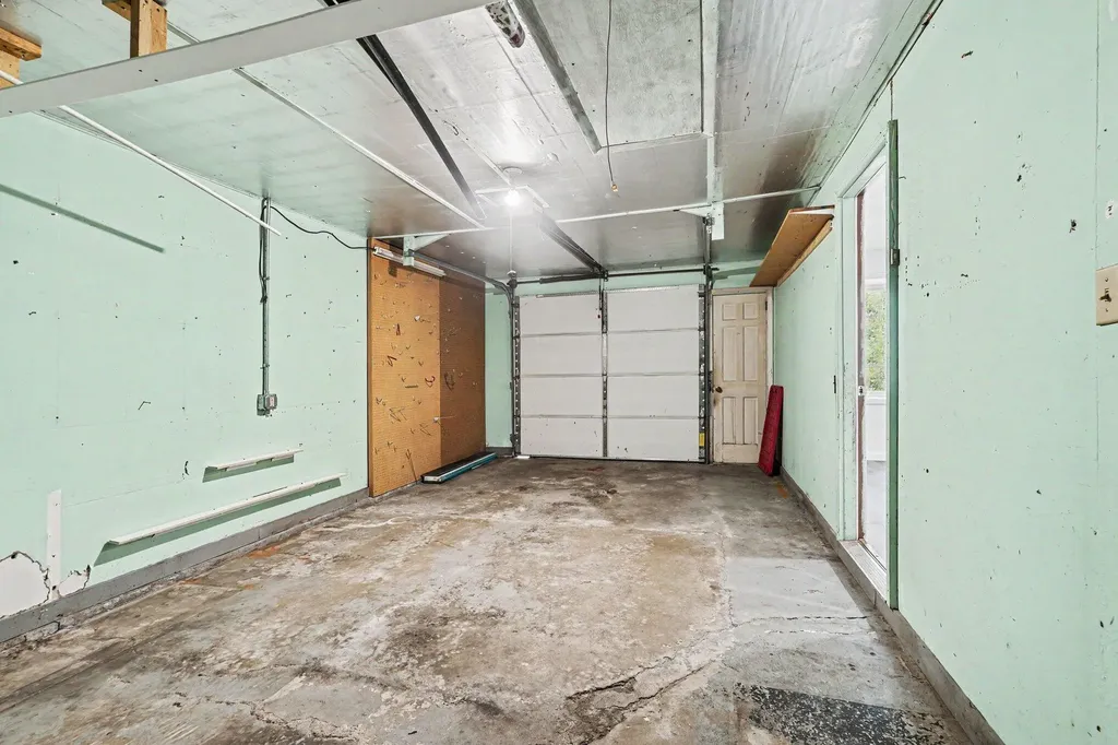 4106 Duke Street Kalamazoo City MI 49008